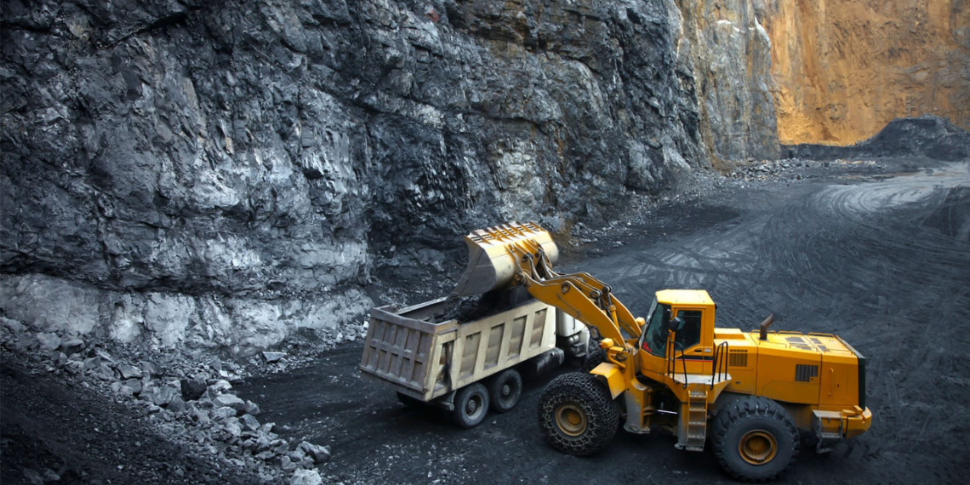 UnionStahl Bauma 2025 Messeauftritt in München mit verschleißfesten Stählen für Recycling und Maschinenbau